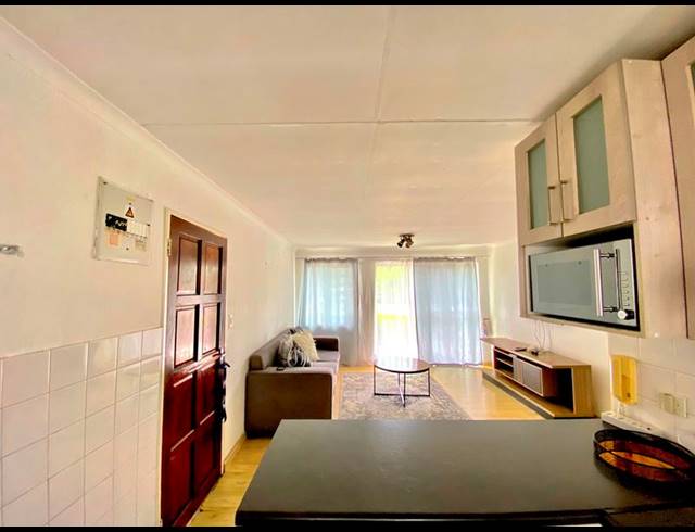 2 BEDROOM TOWNHOUSE FOR SALE IN NORTHWOLD